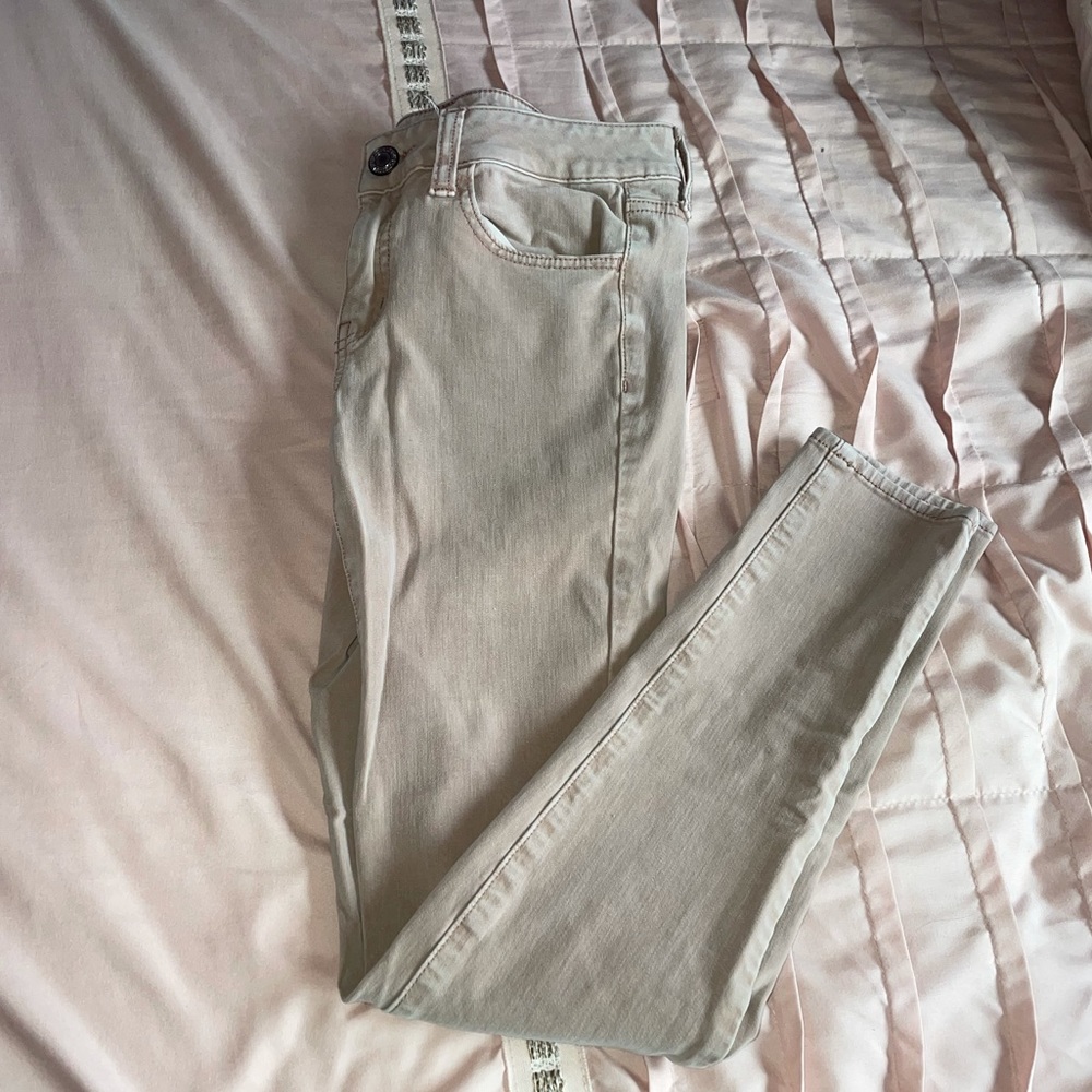 American Eagle Outfitter, Size 4, Flamingo pink